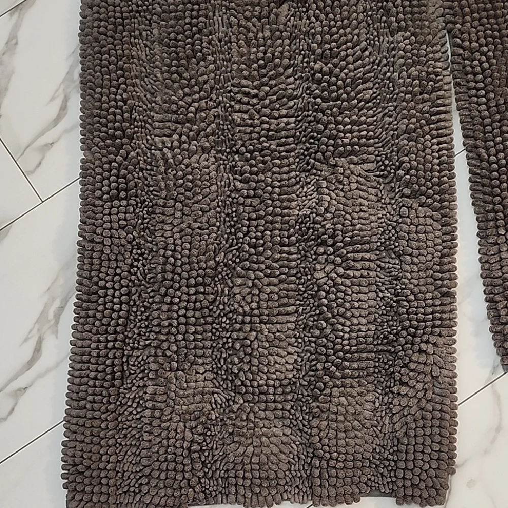 Plush Brown Bath Mat Set